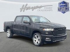 2025 Ram 1500 TRADESMAN CREW CAB 4X2 5'7 BOX Pickup