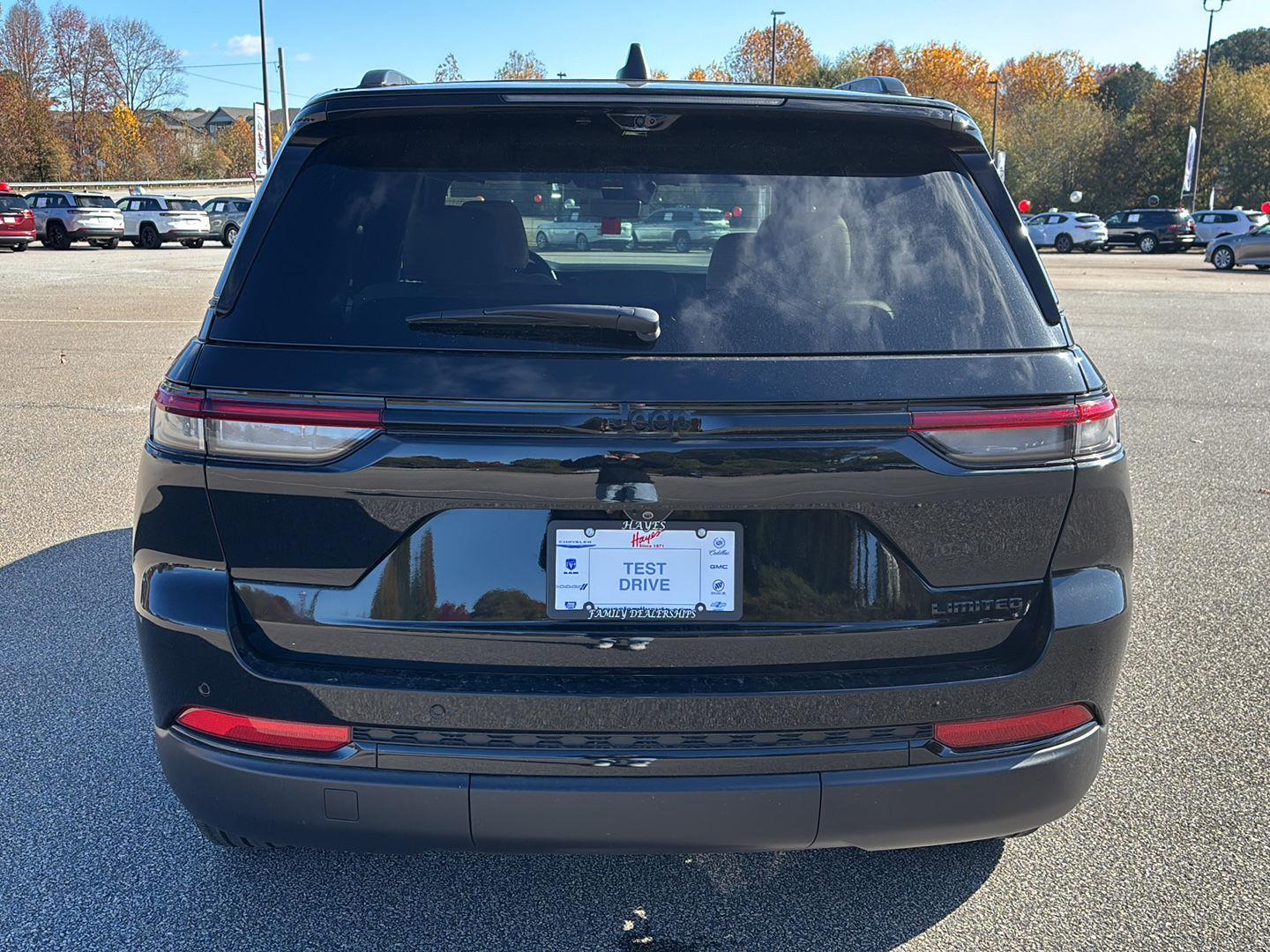 2024 Jeep Grand Cherokee Limited photo 3