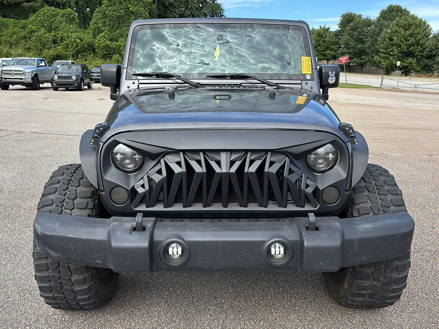 2017 Jeep Wrangler Unlimited Sport photo 2