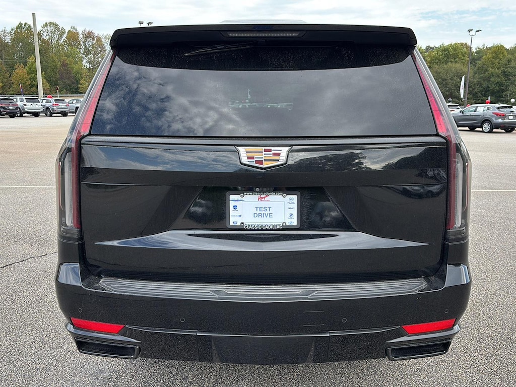 Used 2023 Cadillac Escalade ESV 4WD Premium Luxury SUV