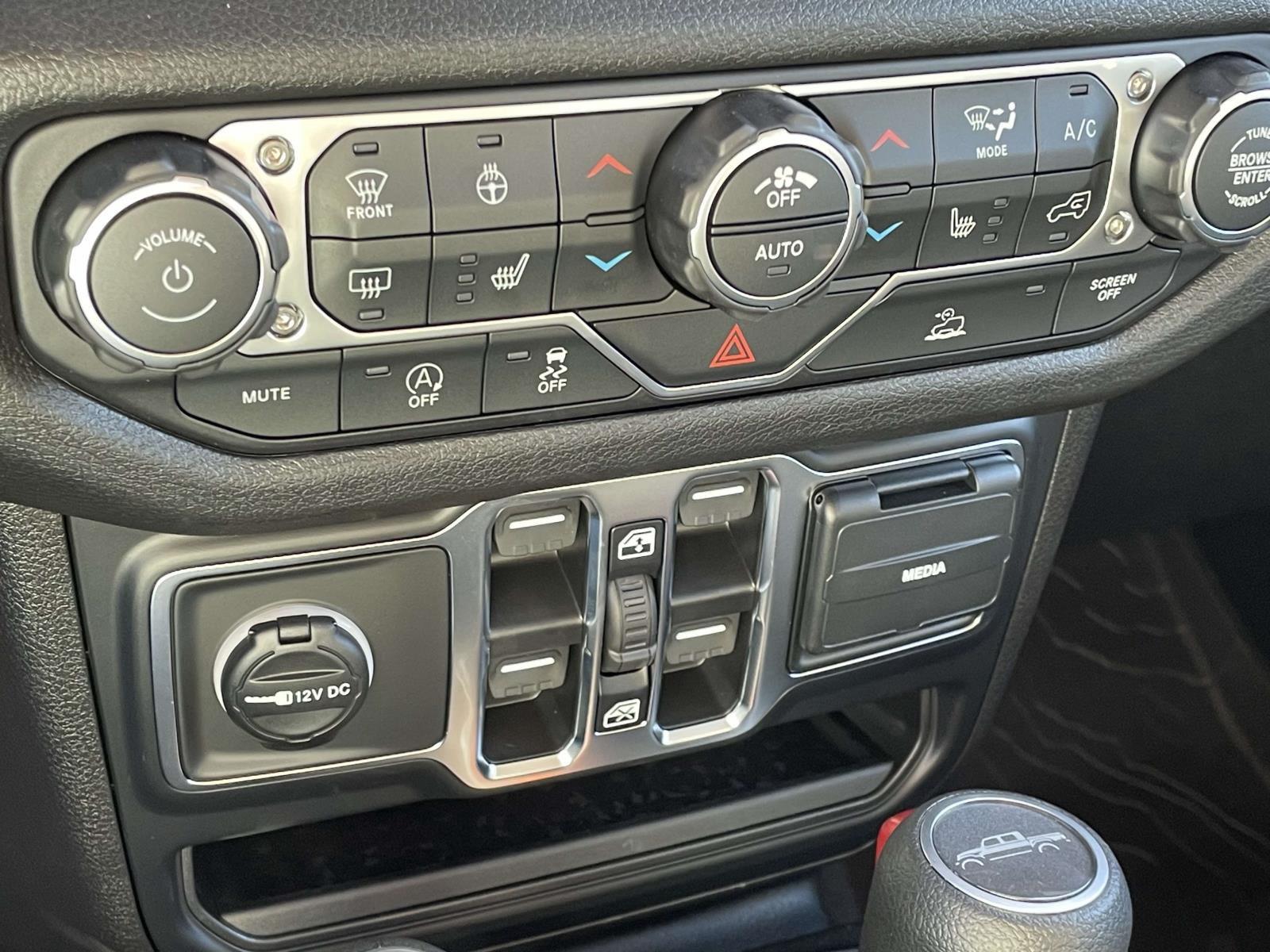 New 2027 Jeep Gladiator SPORT 4X4 Pickup