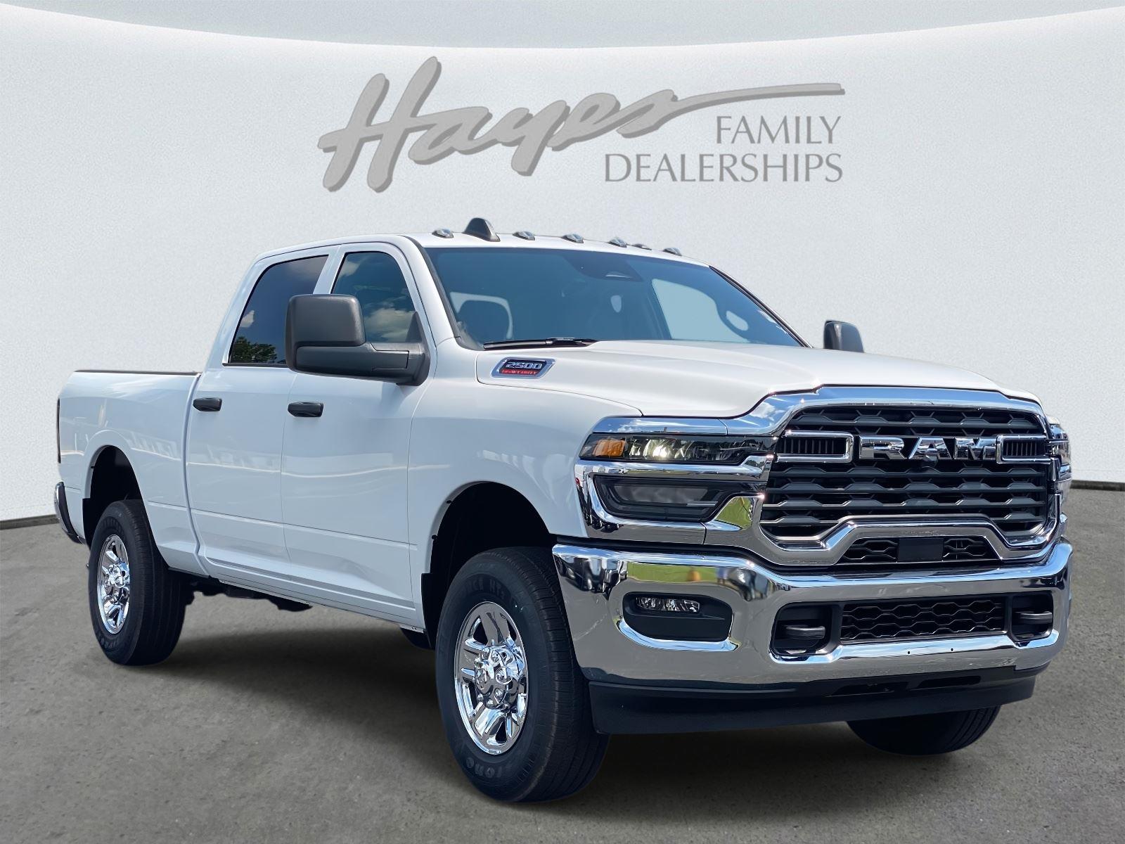 2026 Ram 2500 Tradesman photo 2