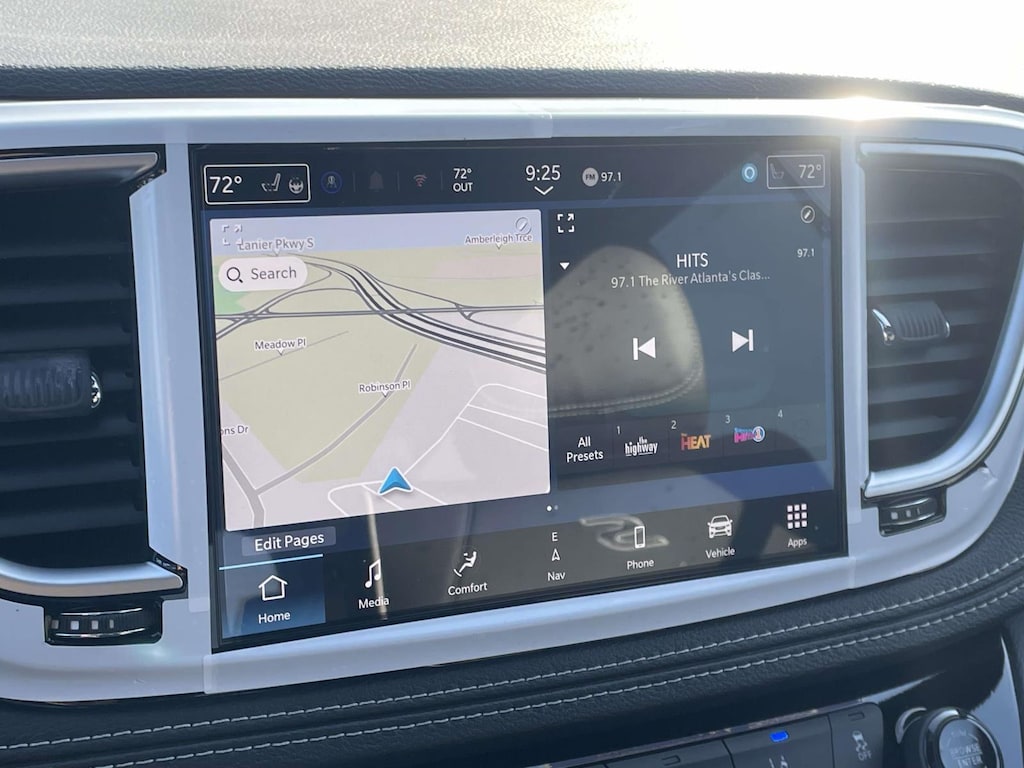 New 2026 Chrysler Pacifica LIMITED Passenger Van