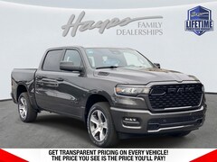 2026 Ram 1500 EXPRESS CREW CAB 4X2 5'7 BOX Pickup