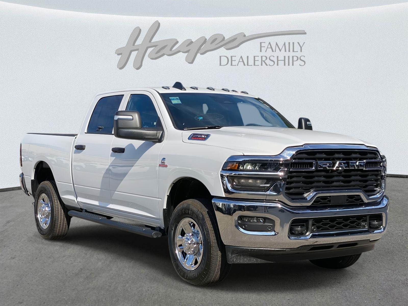 2025 Ram 2500 Tradesman photo 2