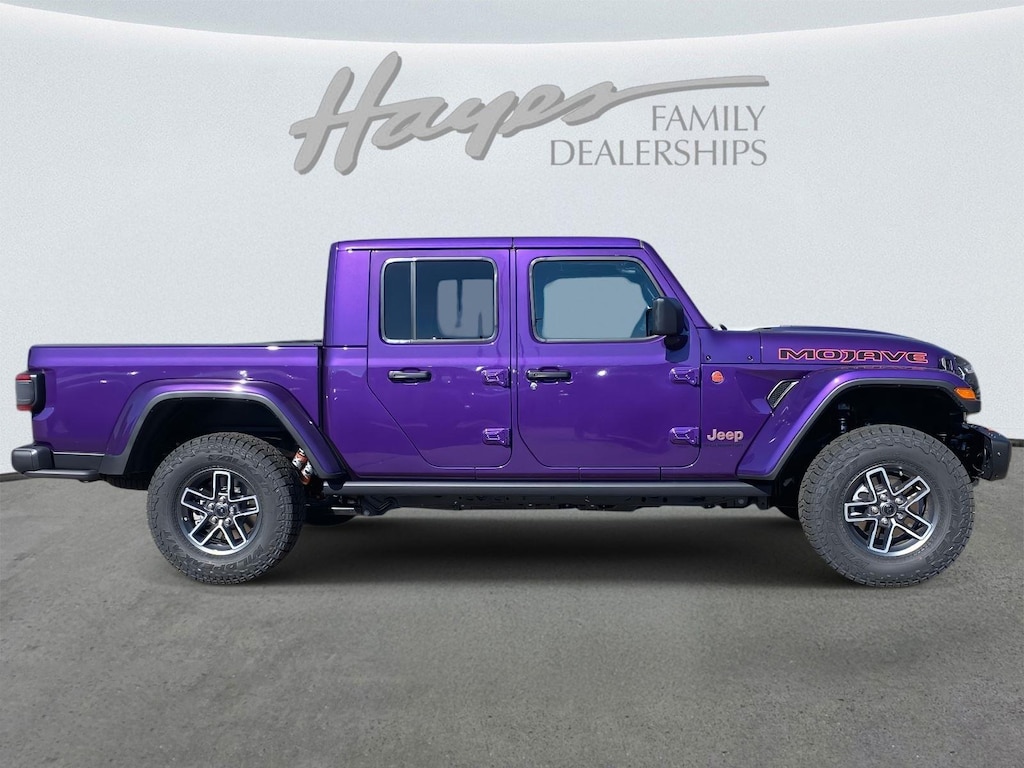 New 2026 Jeep Gladiator MOJAVE X 4X4 Pickup