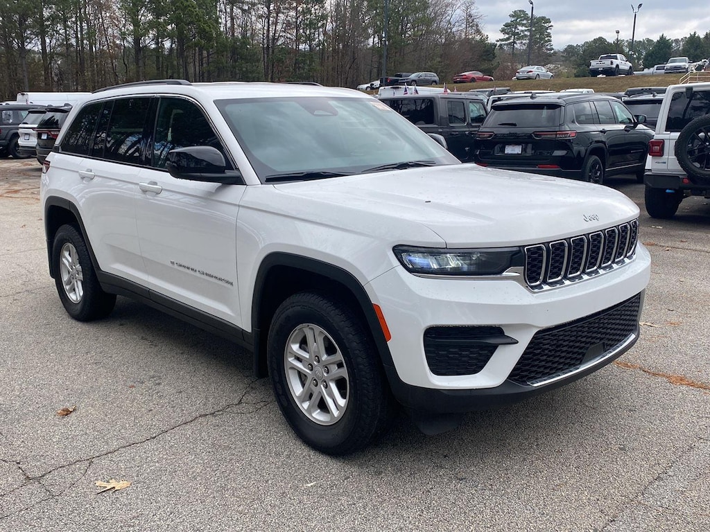Certified 2024 Jeep Grand Cherokee Laredo SUV