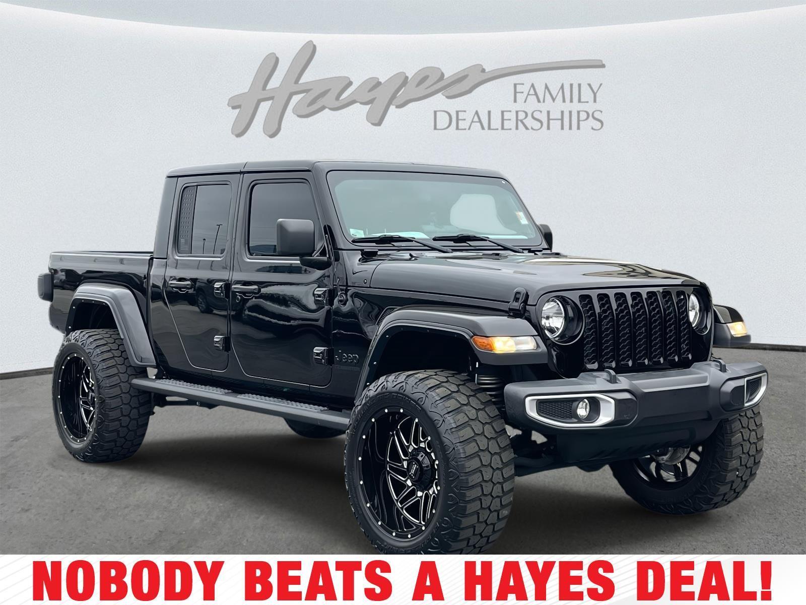 2021 Jeep Gladiator Sport S's photo