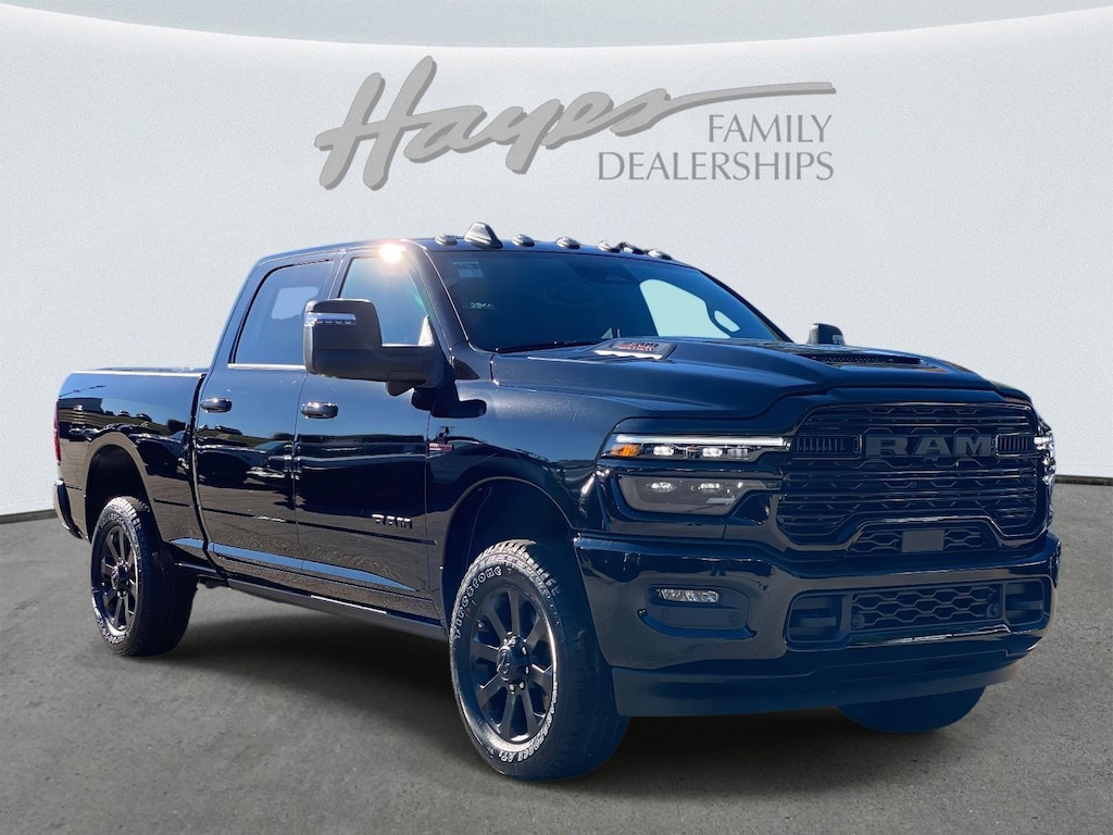 New 2026 Ram 2500 LARAMIE CREW CAB 4X4 6'4 BOX Pickup