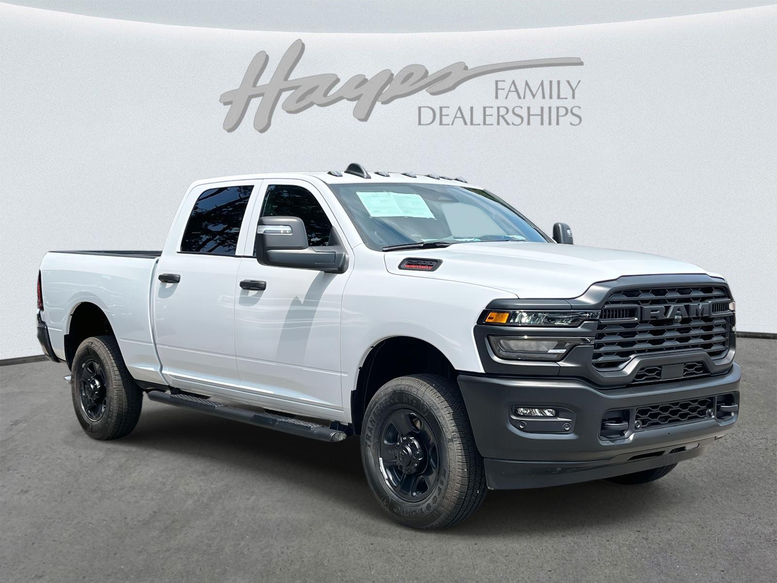 2025 Ram 2500 Tradesman photo 2