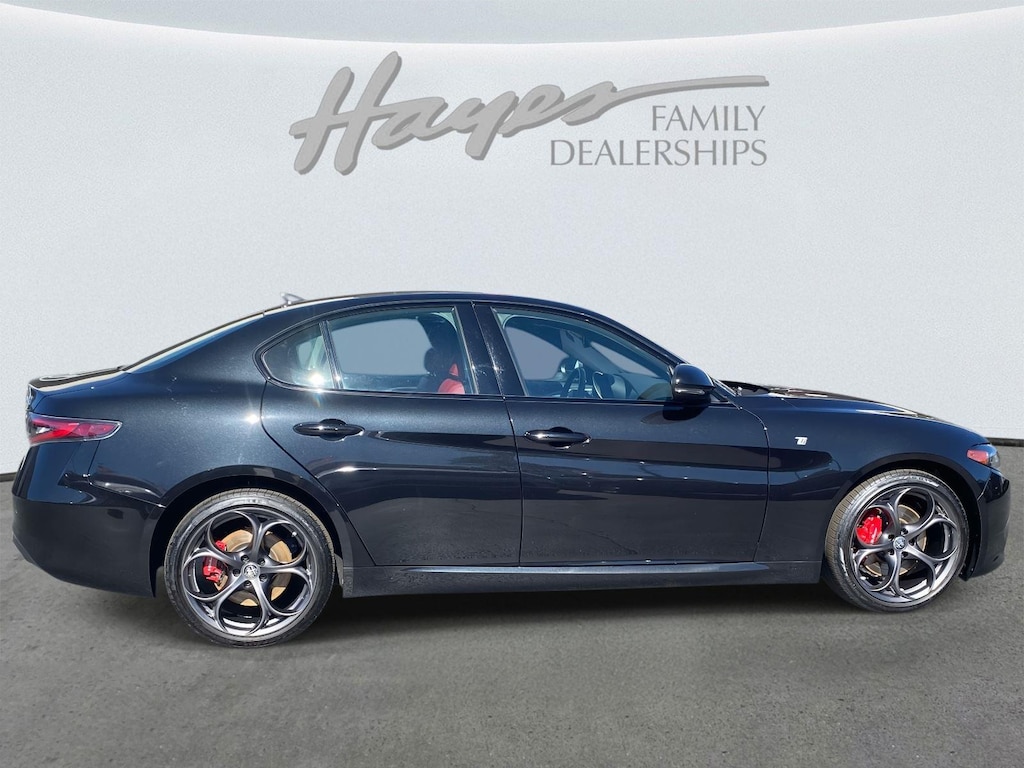 Used 2024 Alfa Romeo Giulia Ti Sedan