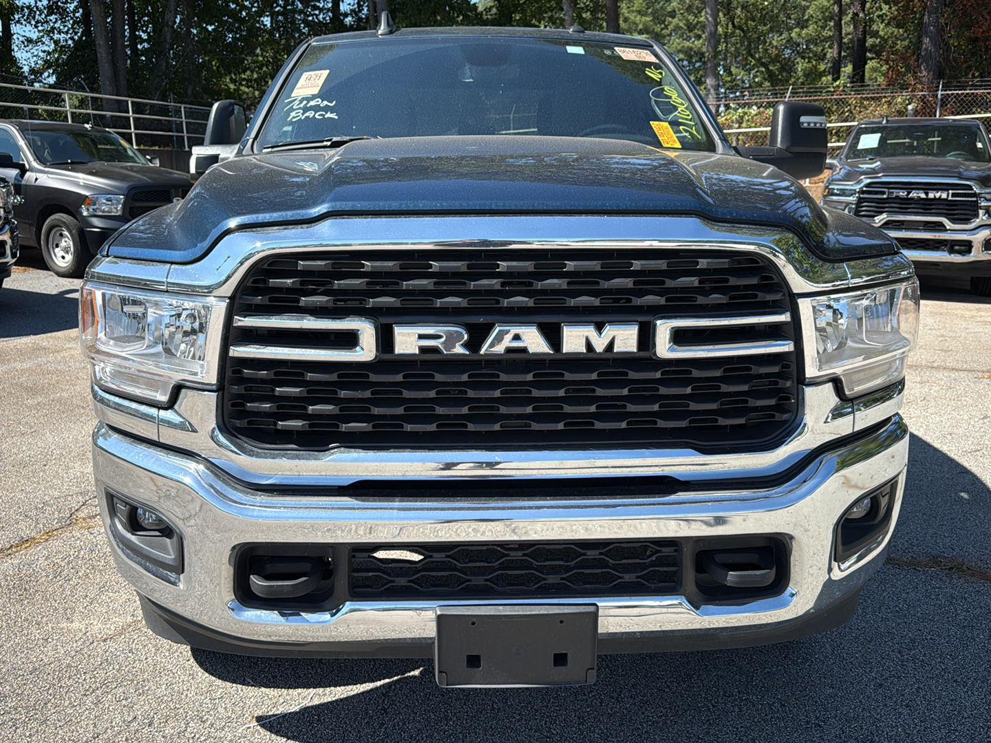 2024 Ram 2500 Big Horn photo 3