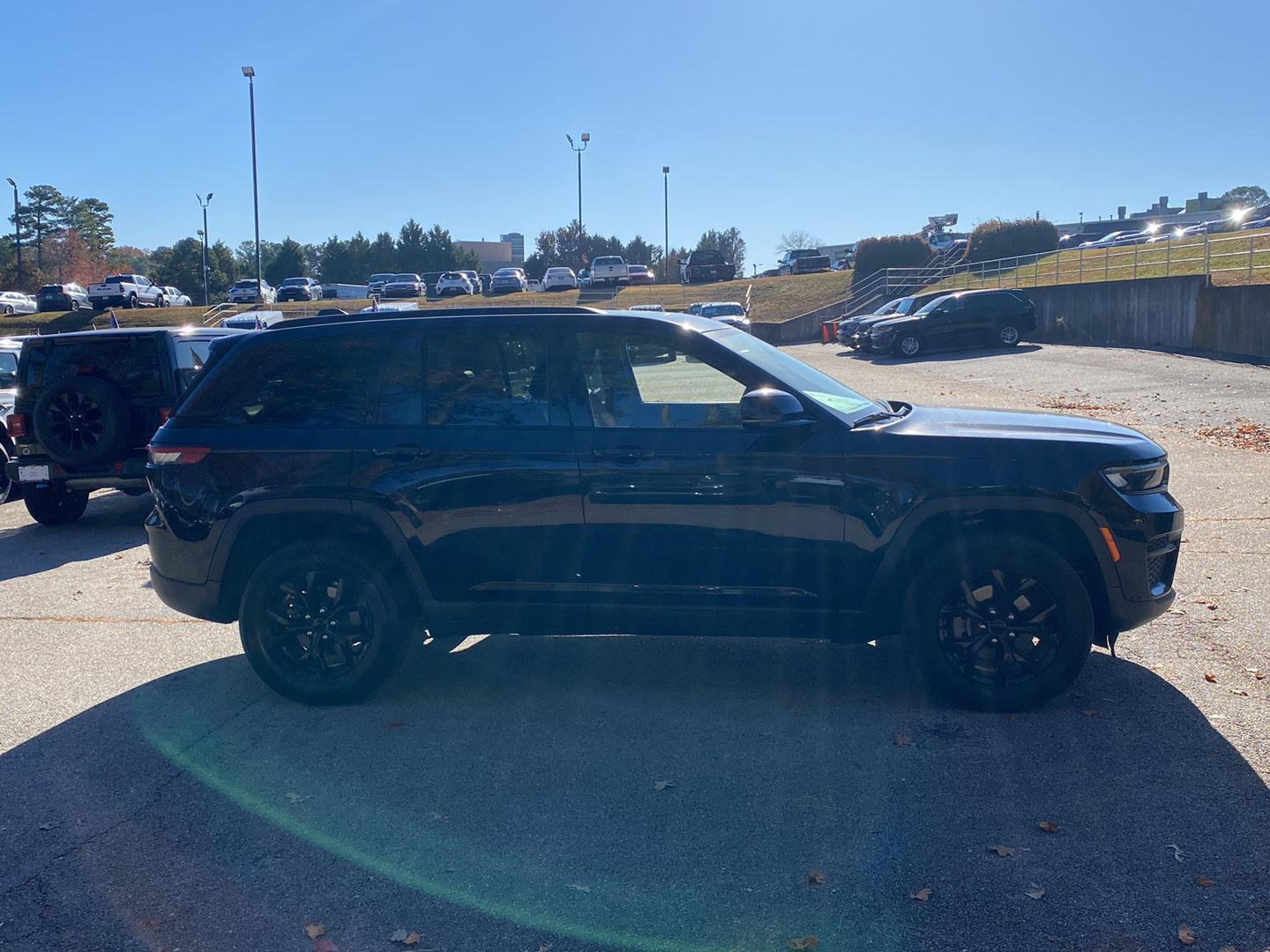 2024 Jeep Grand Cherokee Altitude X photo 4