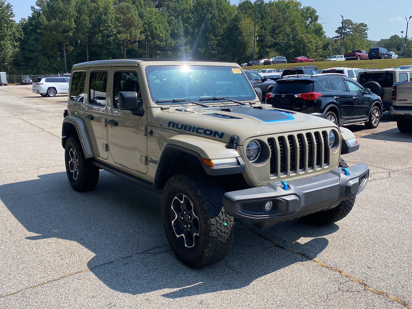 2022 Jeep Wrangler 4xe Unlimited Rubicon photo 2