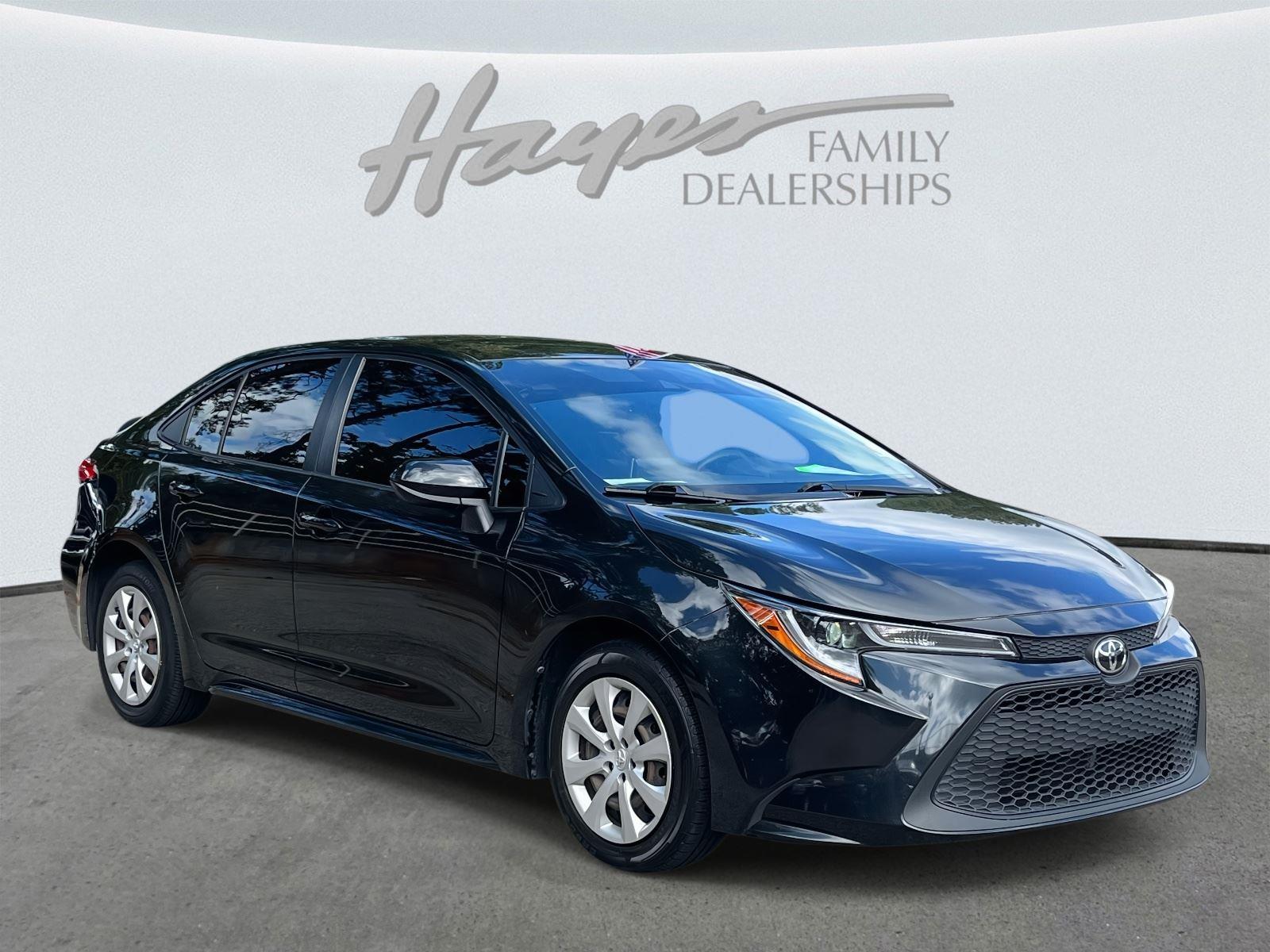 2021 Toyota Corolla LE photo 2