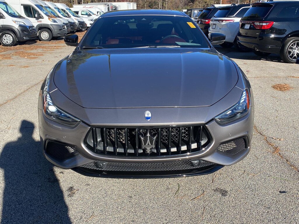 Used 2022 Maserati Ghibli Modena Sedan