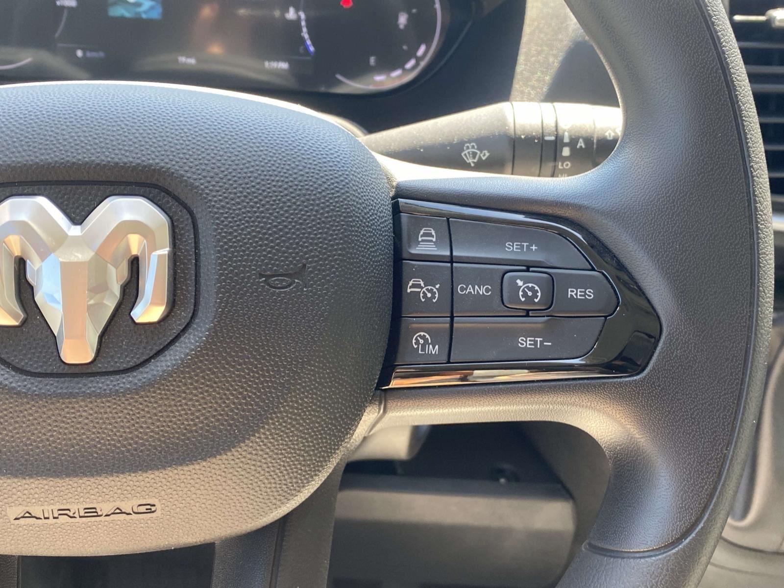 2025 Ram ProMaster 3500 photo 3