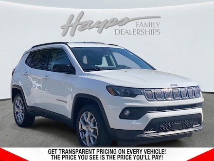 2022 Jeep Compass Latitude Lux SUV
