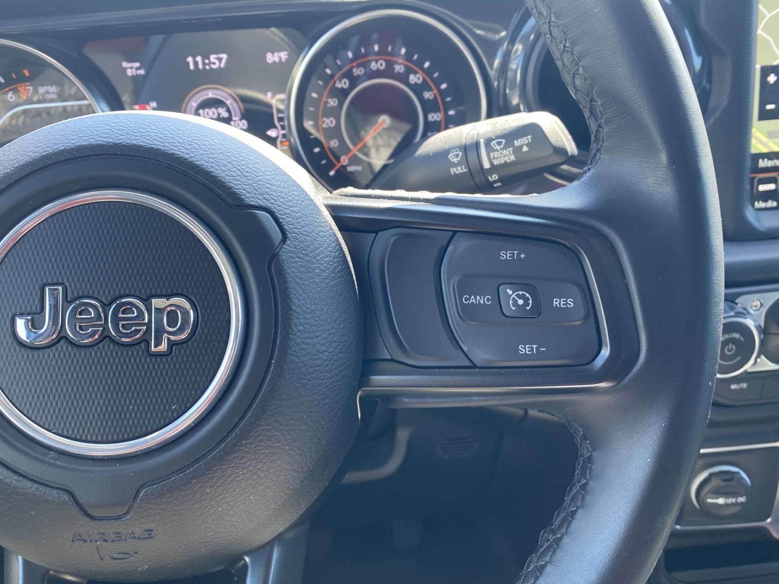 2022 Jeep Gladiator Altitude photo 4