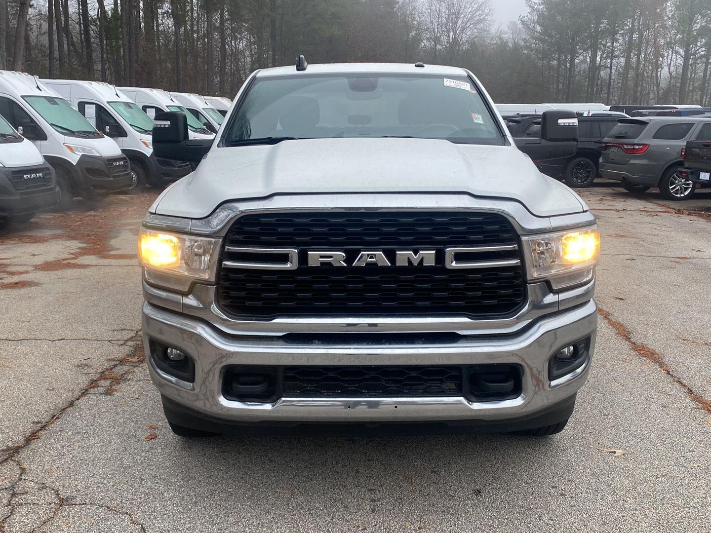 2024 Ram 2500 Big Horn photo 3