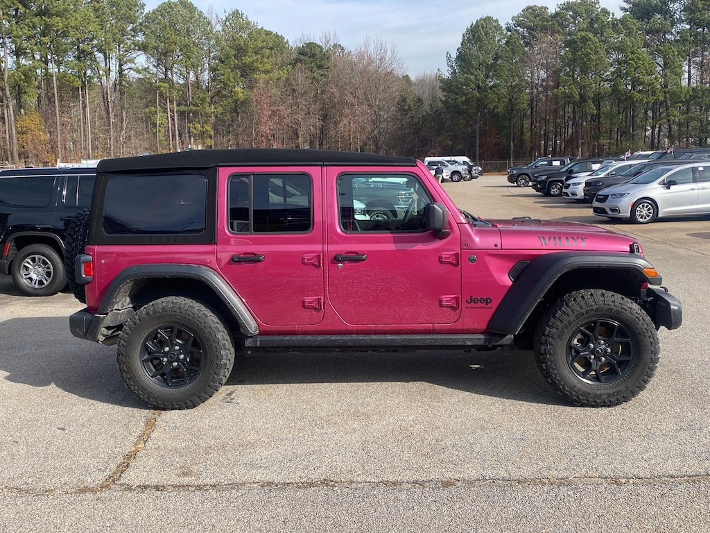 Used 2024 Jeep Wrangler Willys SUV