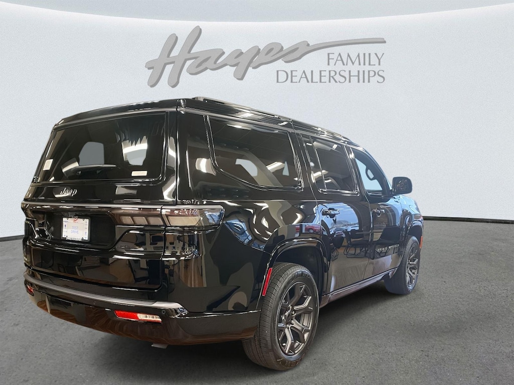 New 2026 Jeep Grand Wagoneer LIMITED ALTITUDE 4X4 Sport Utility