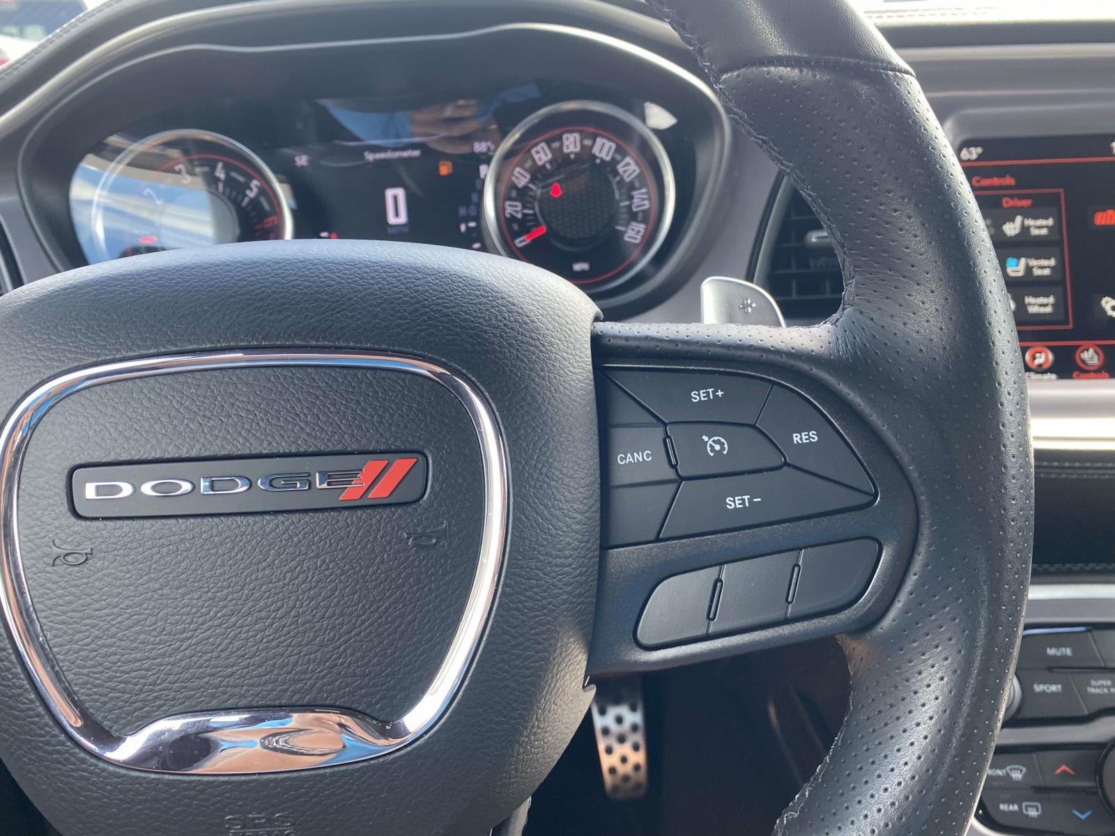 2022 Dodge Challenger R/T photo 3