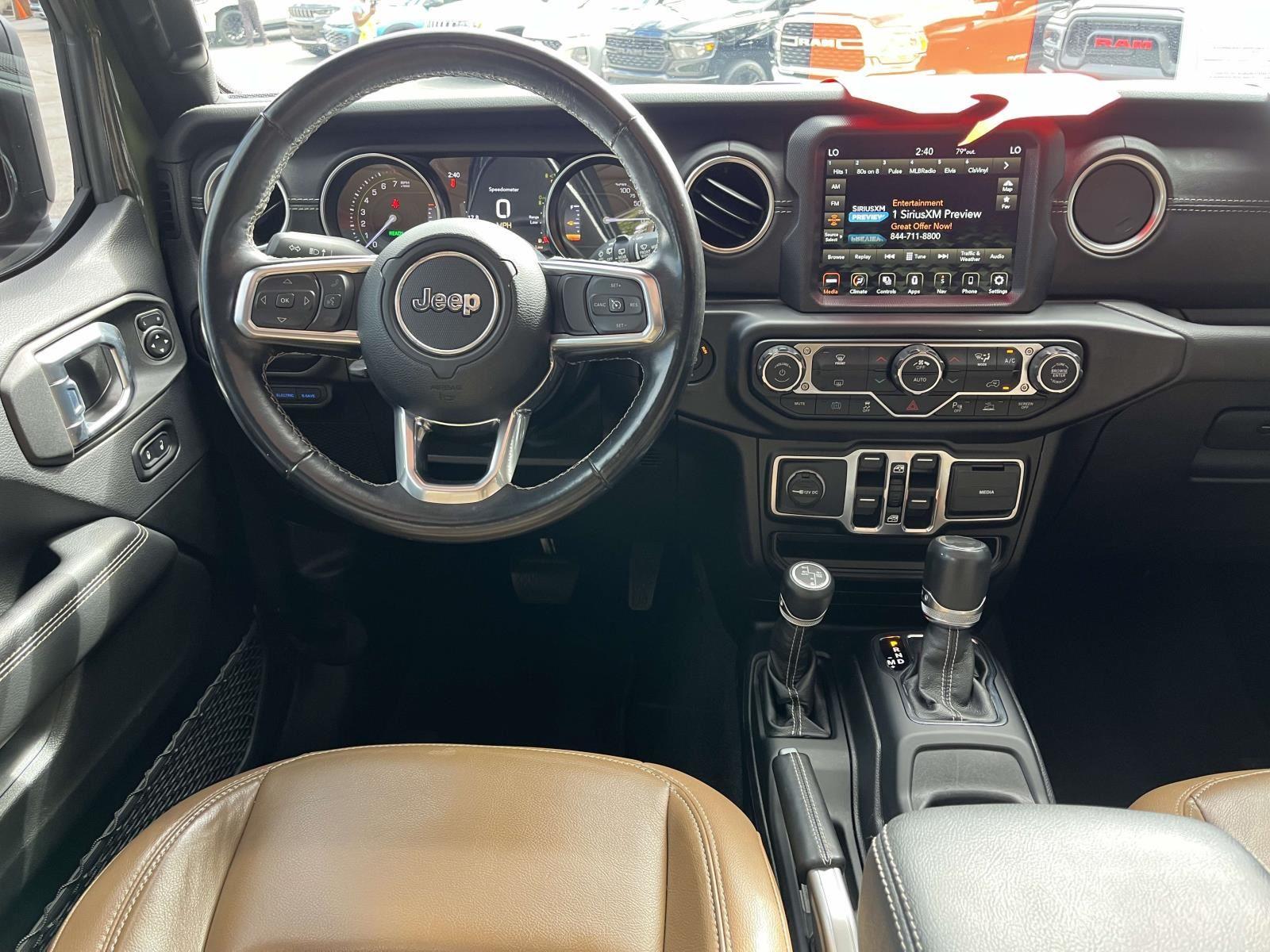 2022 Jeep Wrangler 4xe Unlimited Sahara photo 4
