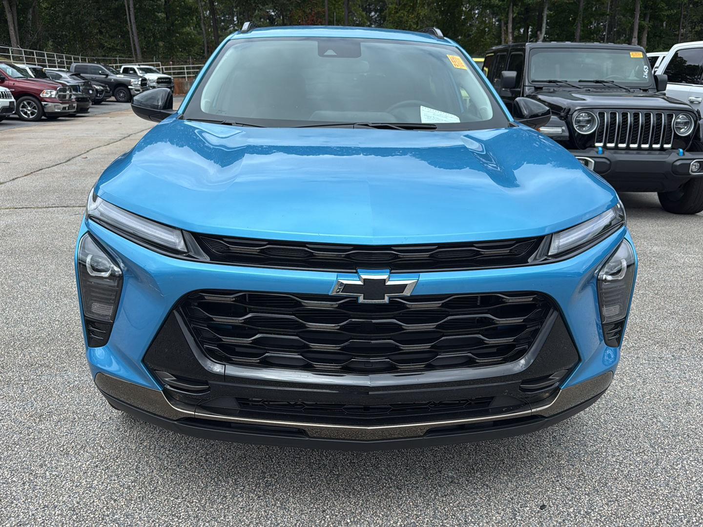 2025 Chevrolet Trax ACTIV photo 3