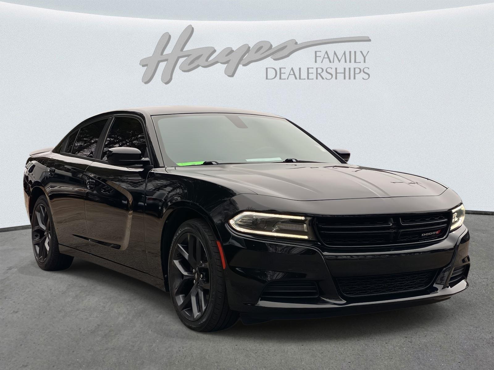 2019 Dodge Charger SXT's photo