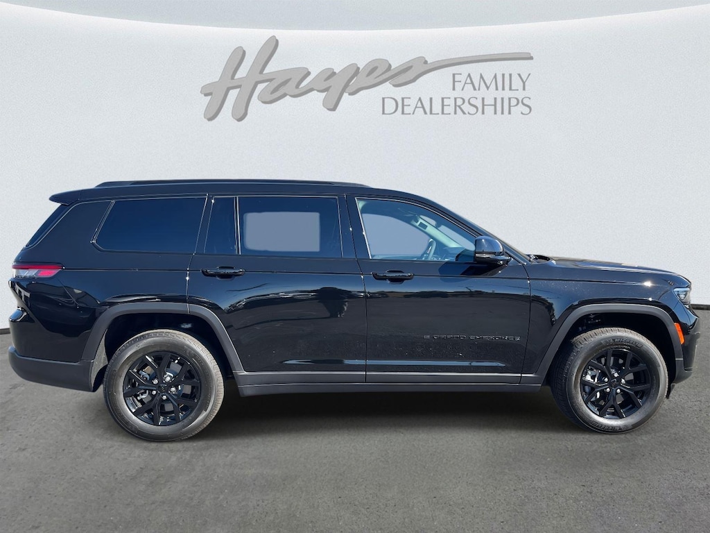 New 2025 Jeep Grand Cherokee L ALTITUDE X 4X4 Sport Utility