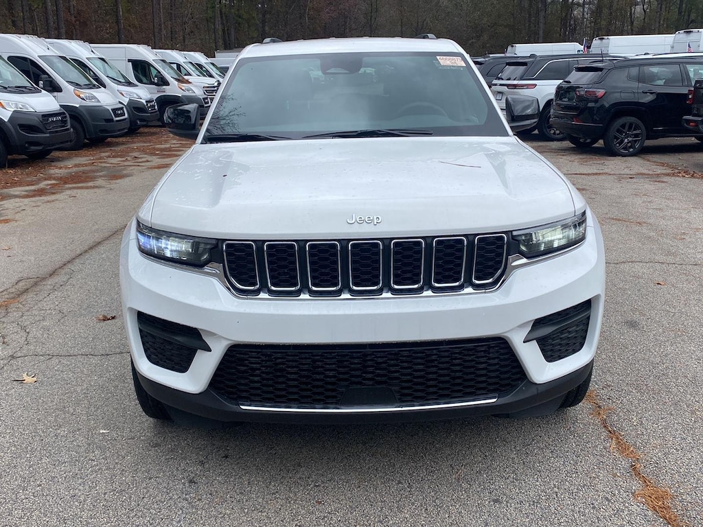 Certified 2024 Jeep Grand Cherokee Laredo SUV
