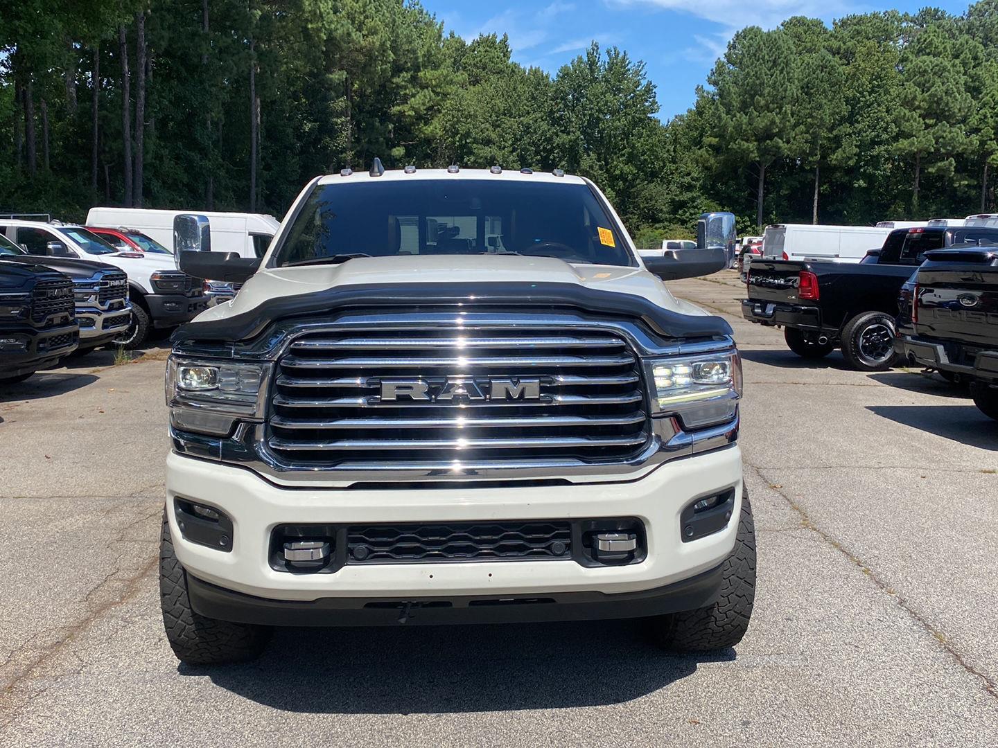 2022 Ram 3500 Longhorn photo 3