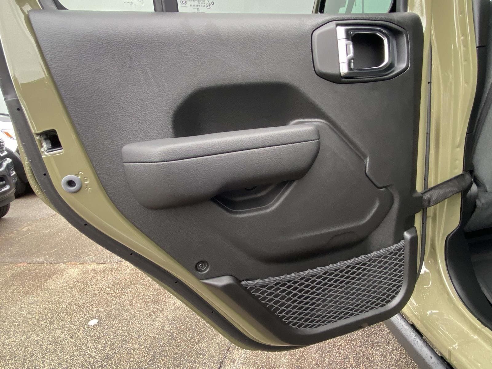 2026 Jeep Wrangler 4-Door Willys - Photo 13
