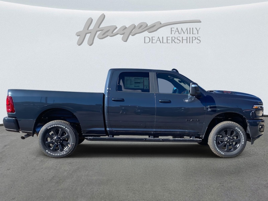 New 2026 Ram 2500 LARAMIE CREW CAB 4X4 6'4 BOX Pickup