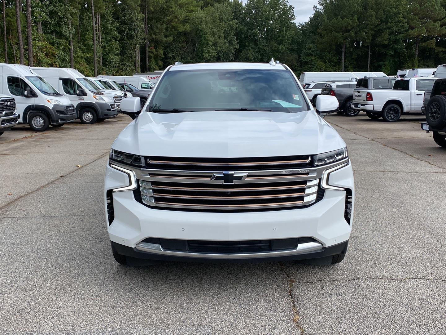 2023 Chevrolet Tahoe High Country photo 2