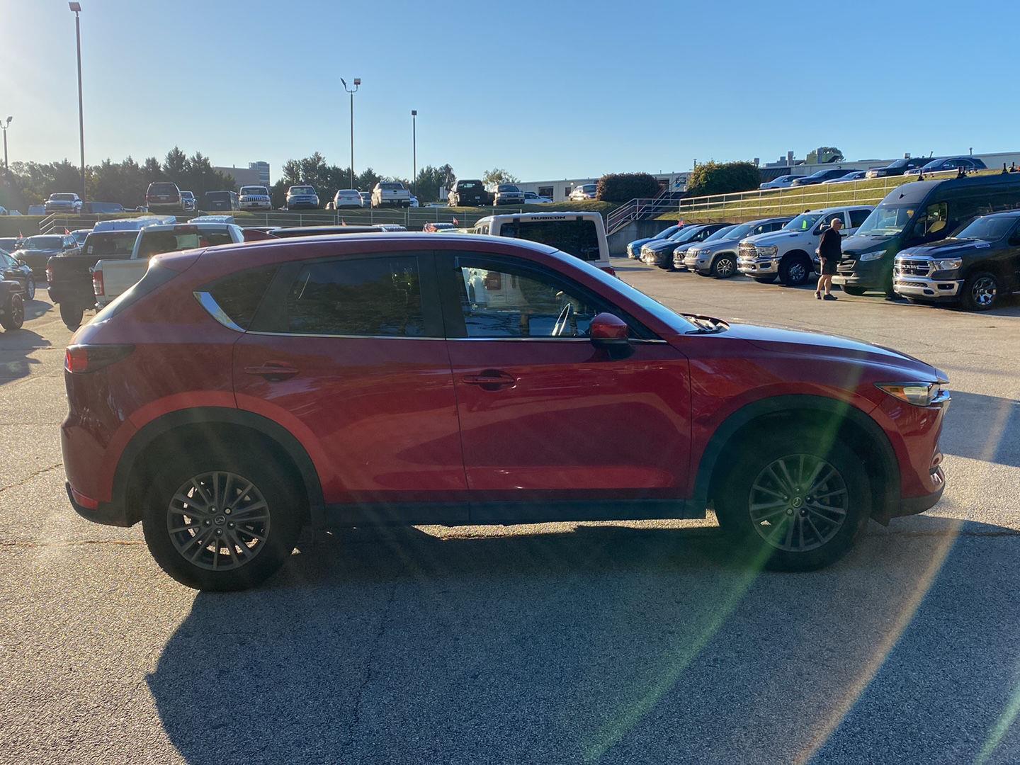 2020 Mazda CX-5 Touring photo 4