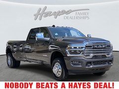 2026 Ram 3500 LARAMIE CREW CAB 4X4 8' BOX Pickup