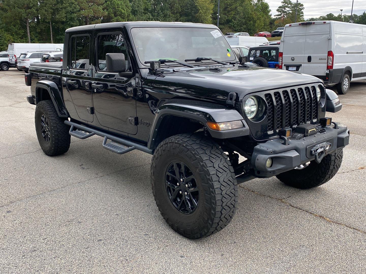 2022 Jeep Gladiator Altitude photo 2