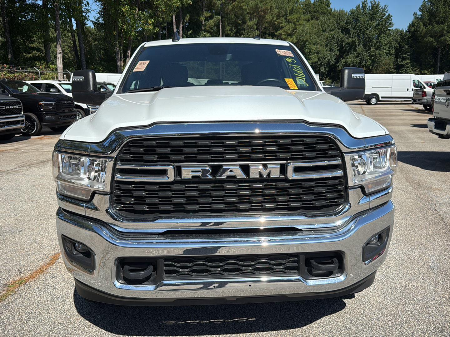 2024 Ram 2500 Big Horn photo 3