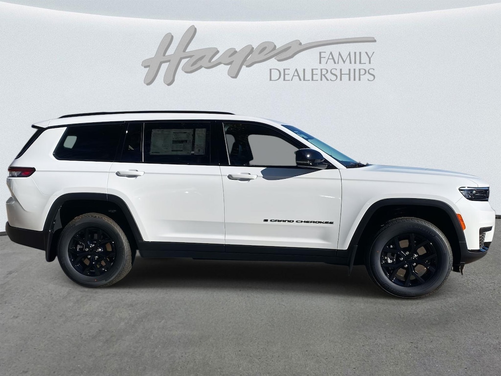 New 2025 Jeep Grand Cherokee L ALTITUDE X 4X4 Sport Utility
