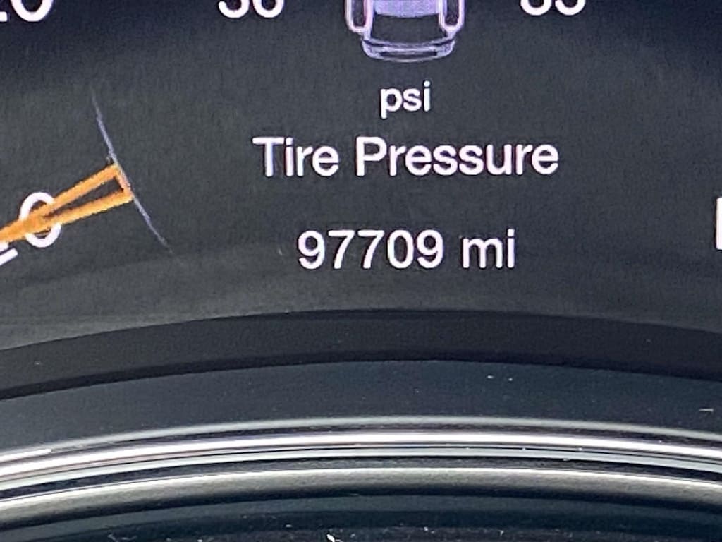 Used 2018 Jeep Grand Cherokee Laredo E SUV