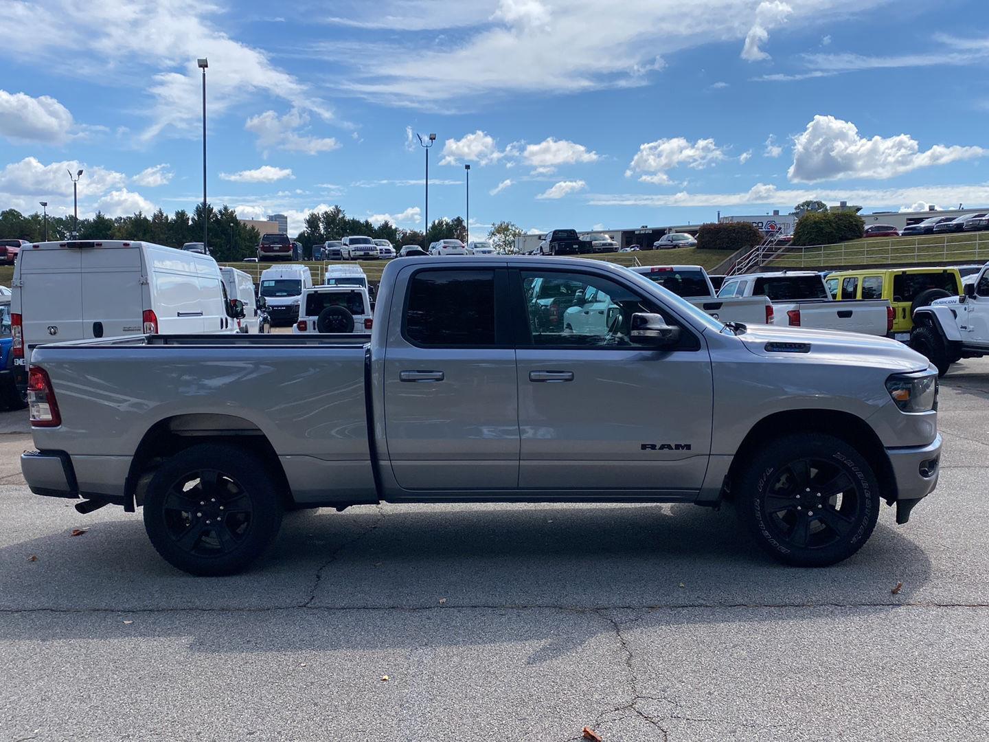 2022 Ram 1500 Big Horn photo 4