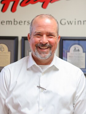 Staff member Nathaniel Oakes from ID_814470