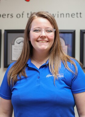 Staff member Elena Chambers from ID_f694ec