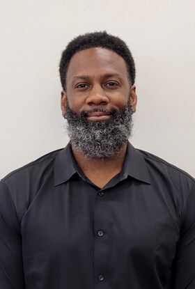 Staff member Sherard Reddick from ID_2c3ec16483f7