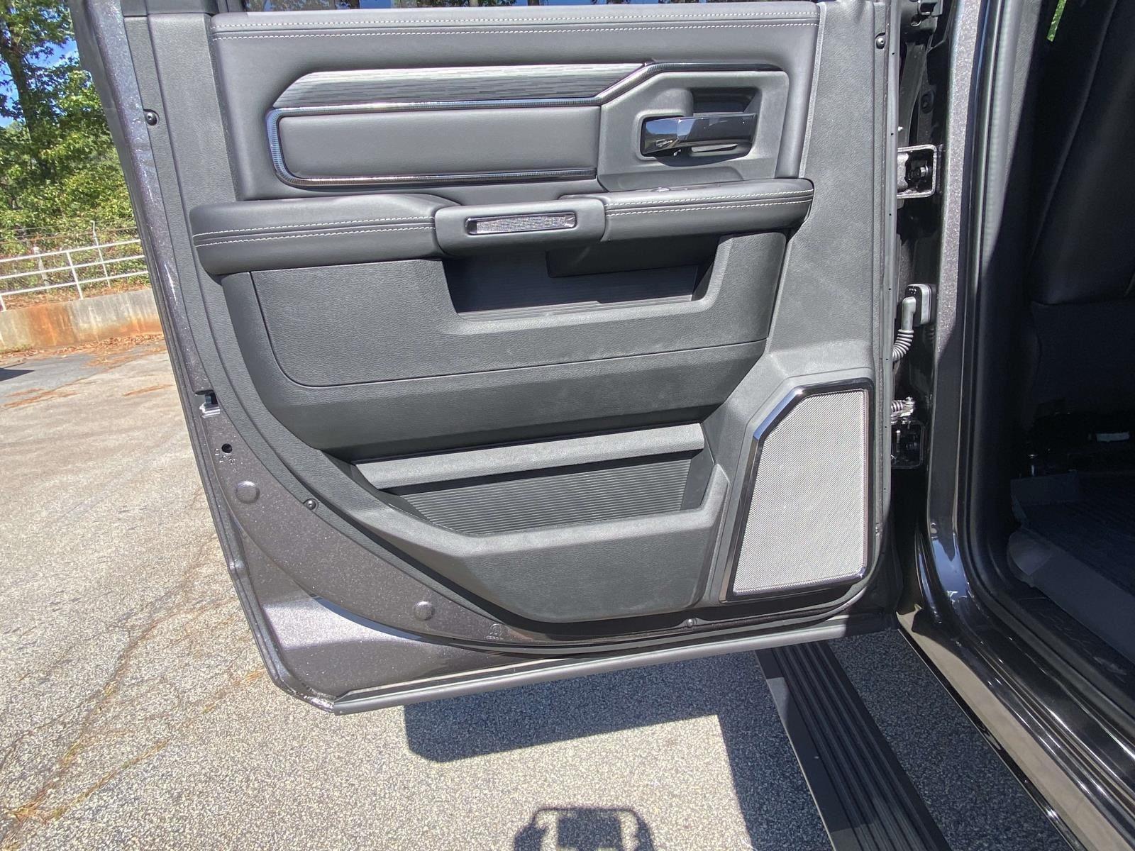 2026 RAM 2500 Rebel - Photo 12