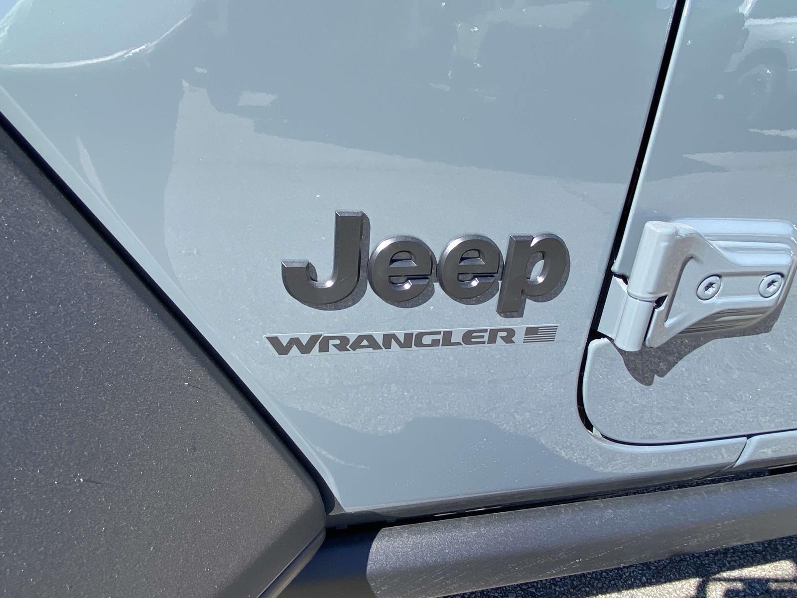 2026 Jeep Wrangler 4-Door Willys - Photo 14