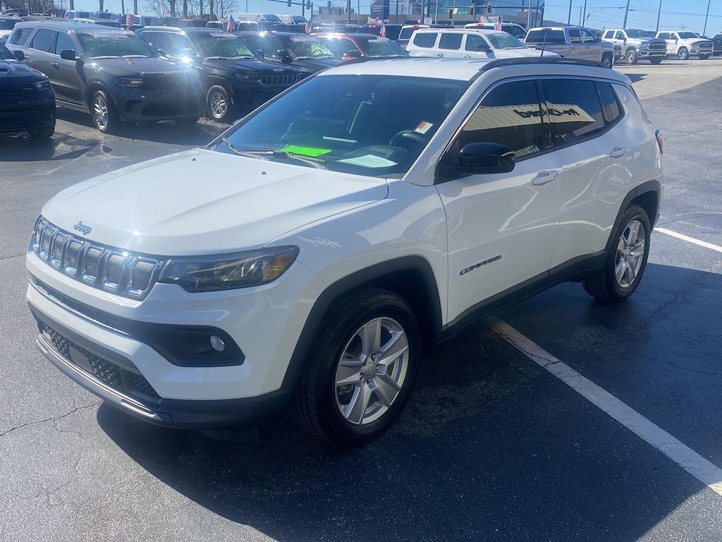 Certified 2022 Jeep Compass Latitude SUV