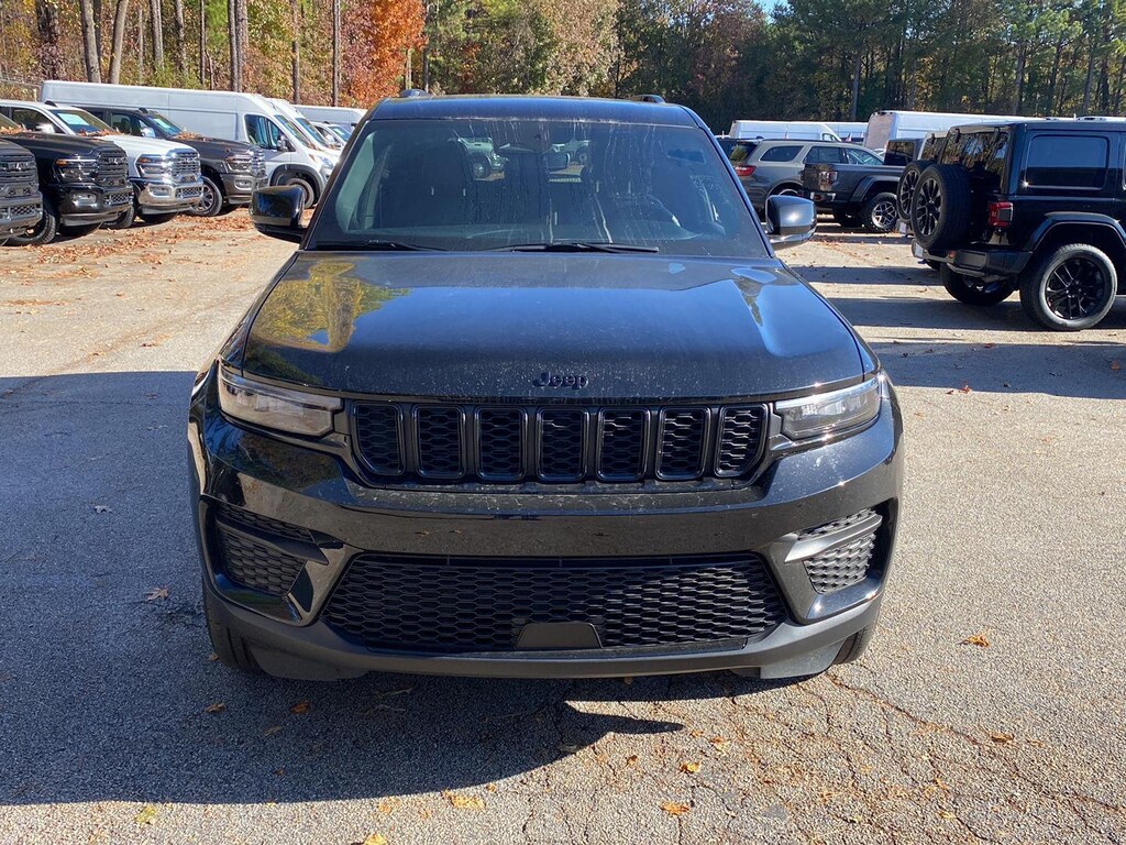 Used 2024 Jeep Grand Cherokee Altitude X SUV